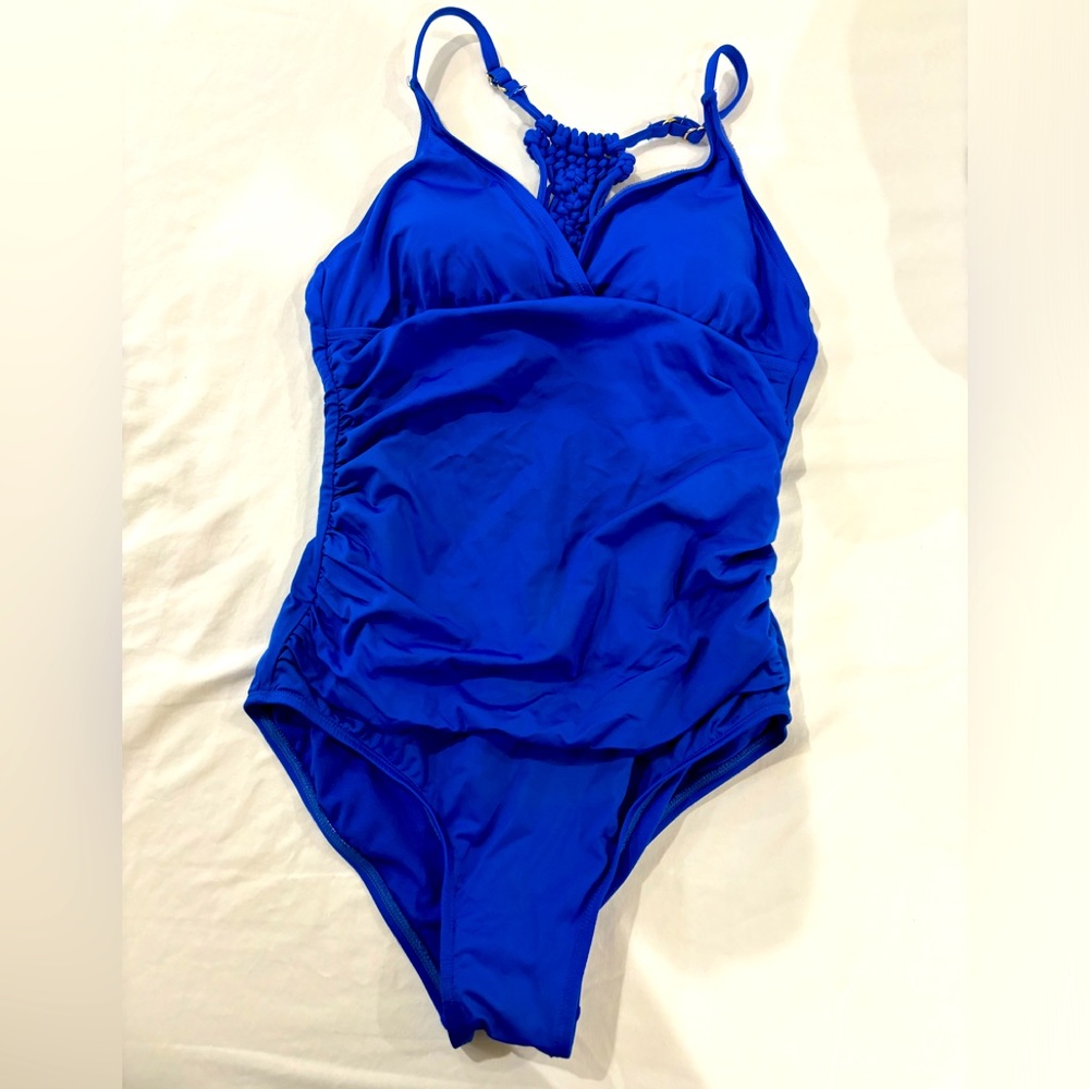 EUC Size 10 One piece bathing suit